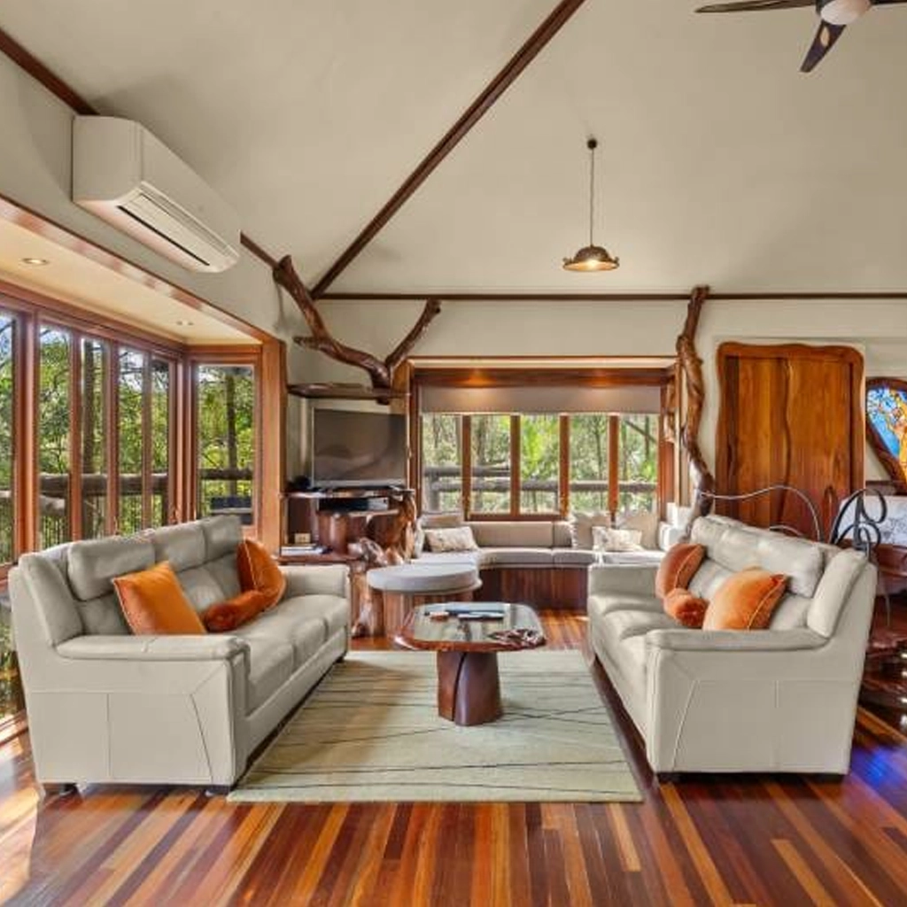 secretsonthelake_luxury